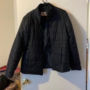 Woman’s fall slightly puffy jacket